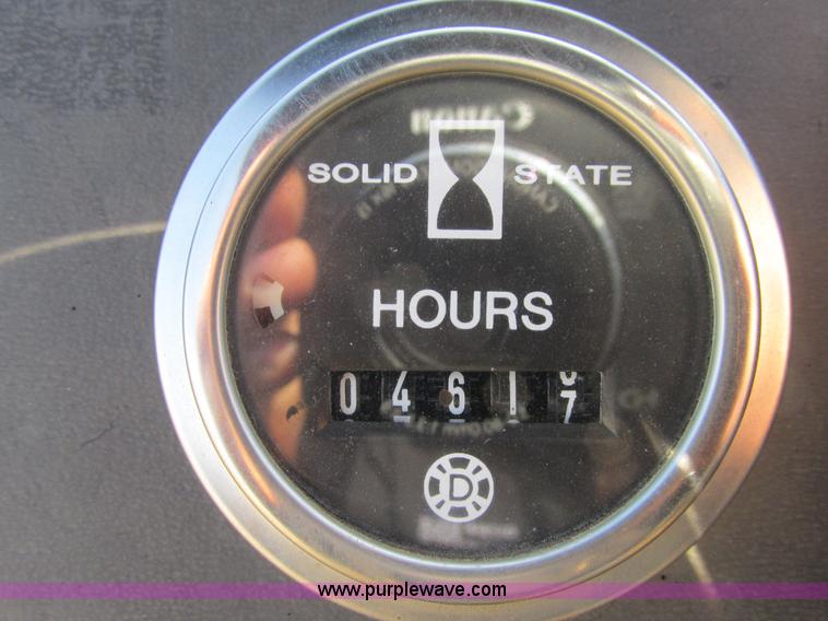 image for item I4952 Champion 840P Super Pac roller