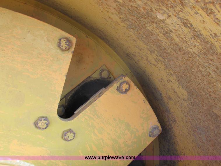 image for item I4952 Champion 840P Super Pac roller