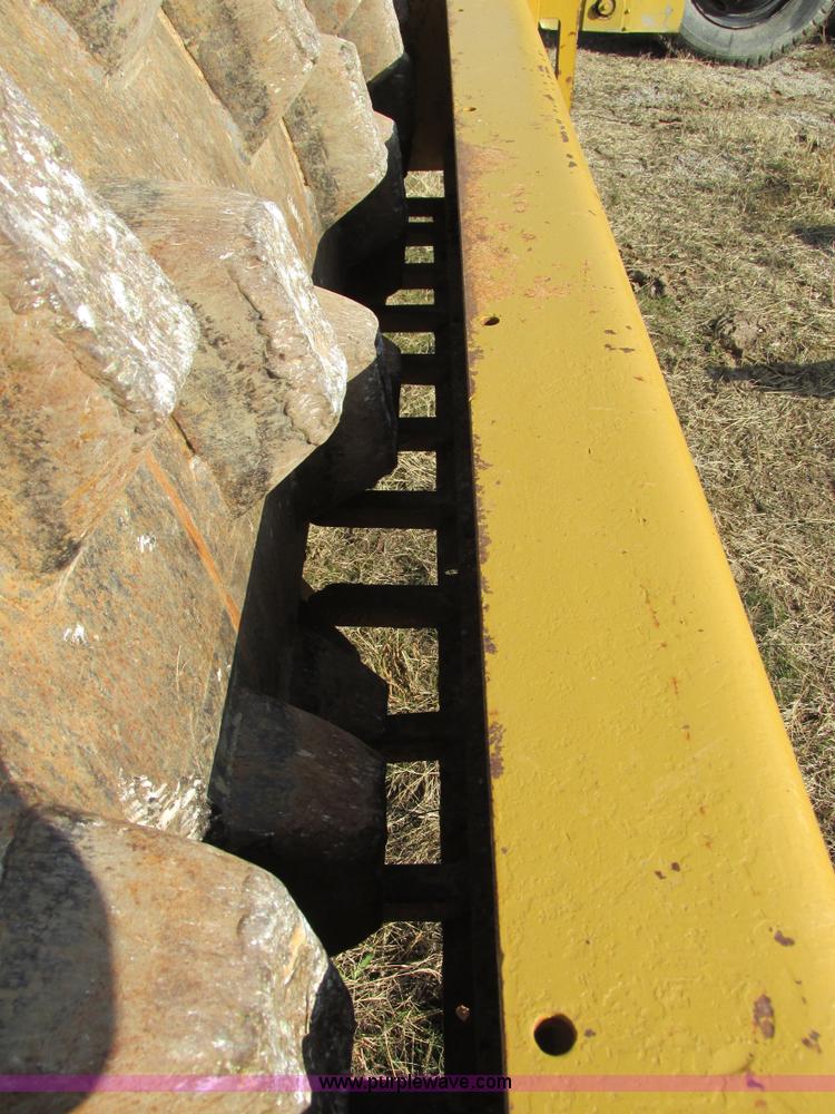 image for item I4952 Champion 840P Super Pac roller