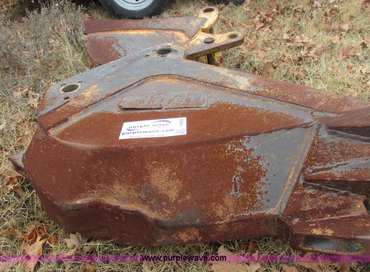 image for item I4954 Adco 16" rock bucket