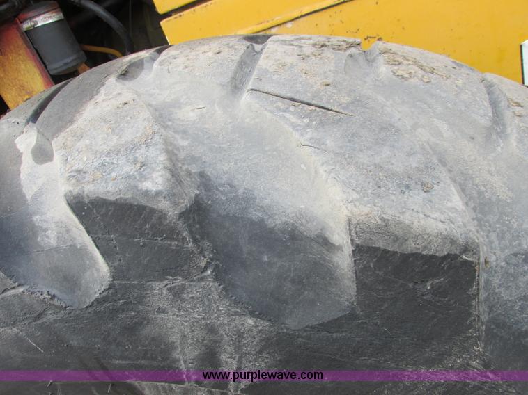 image for item I4965 2006 Kawasaki 50ZV wheel loader