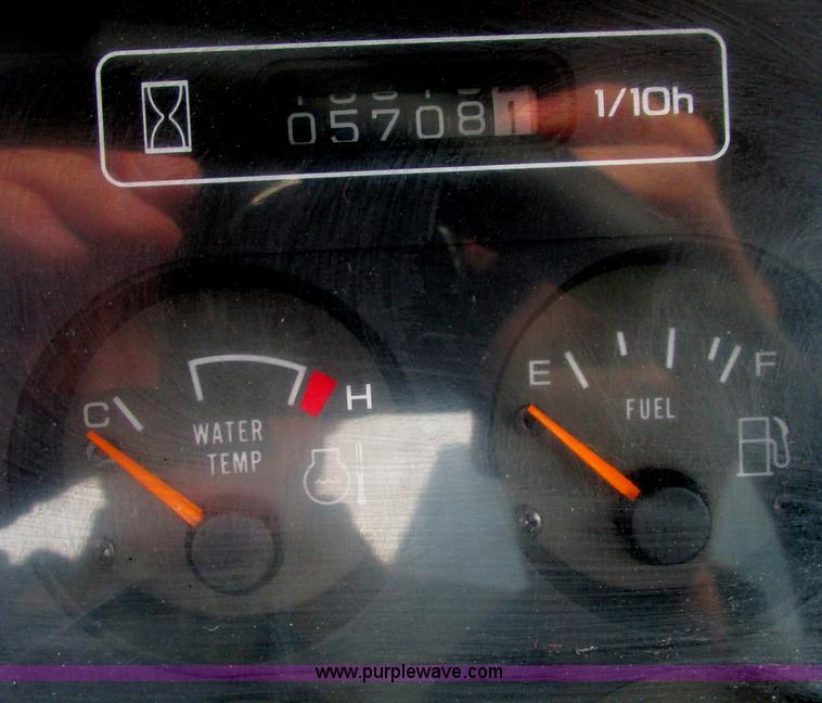 image for item I4965 2006 Kawasaki 50ZV wheel loader