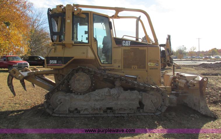 image for item I4966 2005 Caterpillar D5N XL dozer