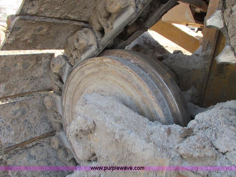 image for item I4966 2005 Caterpillar D5N XL dozer