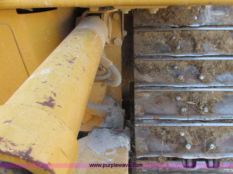 image for item I4966 2005 Caterpillar D5N XL dozer