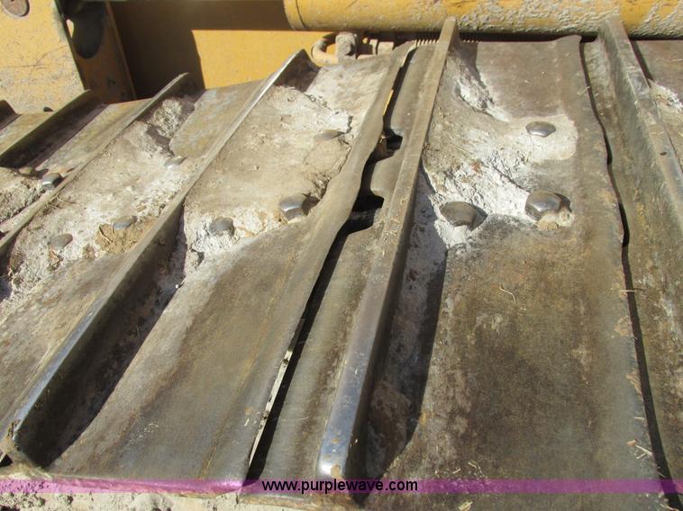 image for item I4966 2005 Caterpillar D5N XL dozer