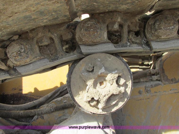 image for item I4966 2005 Caterpillar D5N XL dozer
