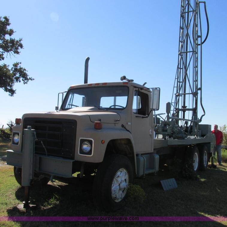 image for item I4981 1980 International F1954 truck with Mayhew drill rig