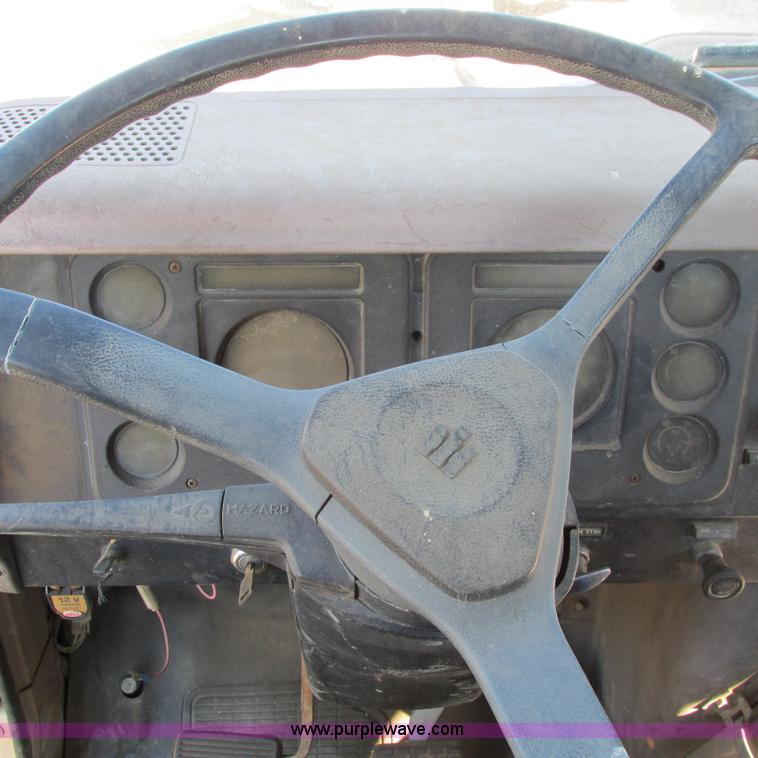 image for item I4981 1980 International F1954 truck with Mayhew drill rig