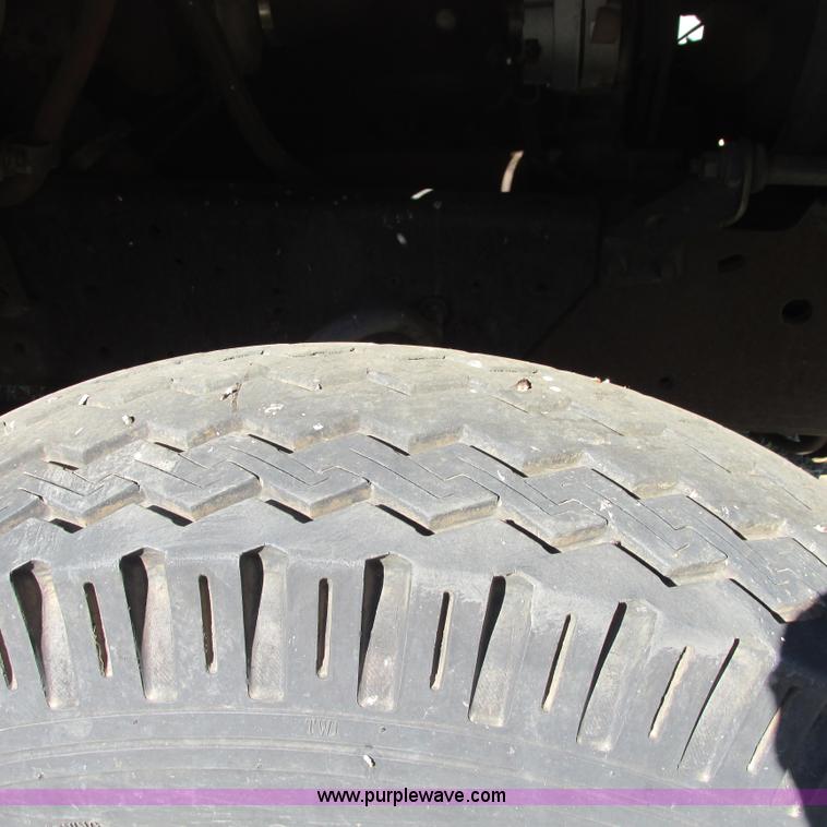 image for item I4981 1980 International F1954 truck with Mayhew drill rig