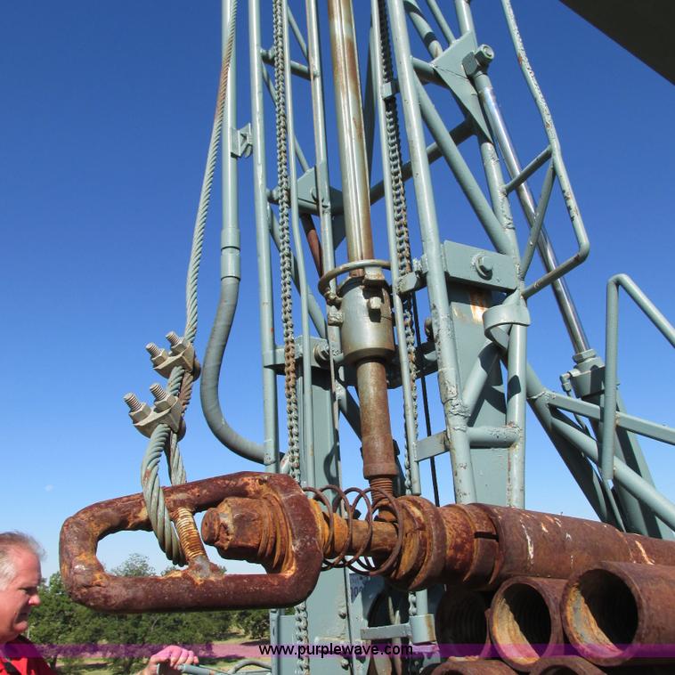 image for item I4981 1980 International F1954 truck with Mayhew drill rig