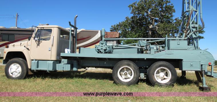 image for item I4981 1980 International F1954 truck with Mayhew drill rig