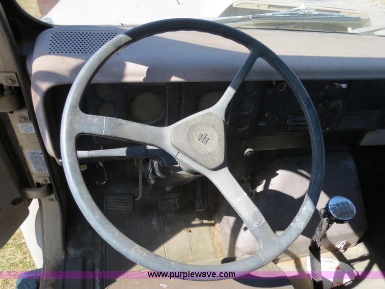 image for item I4981 1980 International F1954 truck with Mayhew drill rig