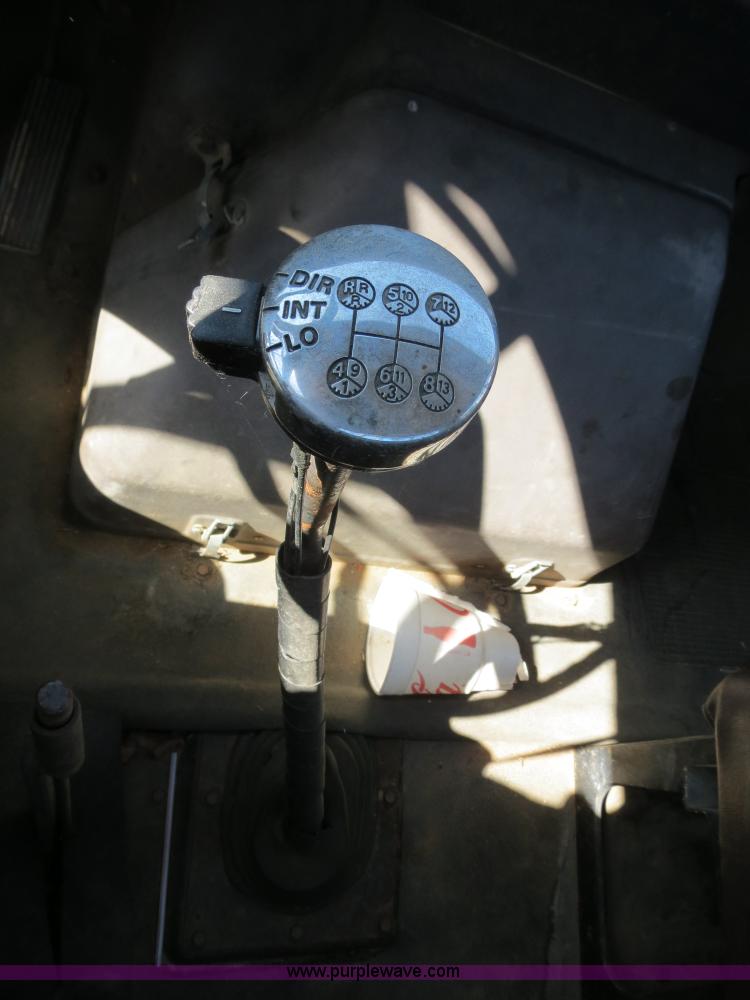 image for item I4981 1980 International F1954 truck with Mayhew drill rig