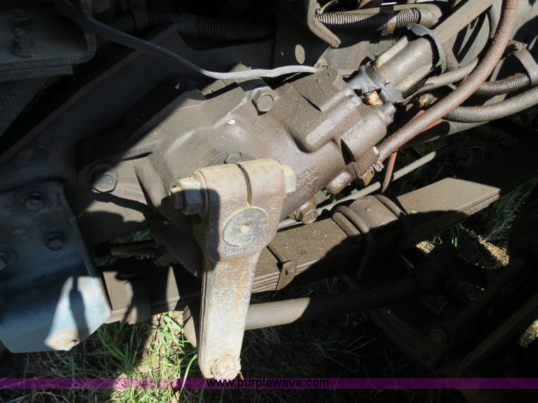 image for item I4981 1980 International F1954 truck with Mayhew drill rig