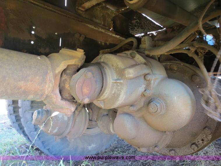 image for item I4981 1980 International F1954 truck with Mayhew drill rig