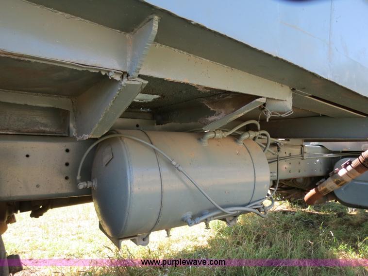 image for item I4981 1980 International F1954 truck with Mayhew drill rig