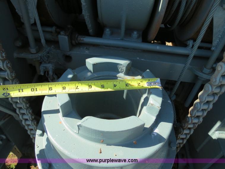 image for item I4981 1980 International F1954 truck with Mayhew drill rig