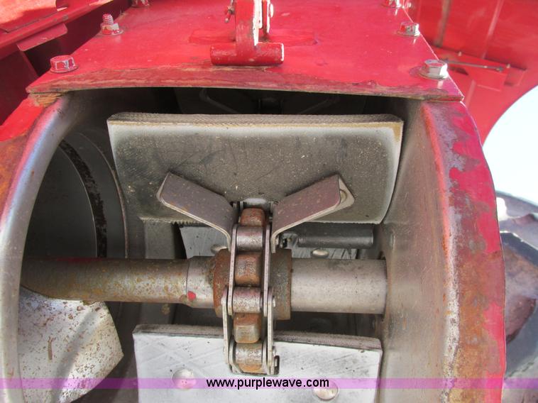 image for item A8648 1997 Case IH 2188 combine
