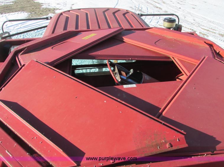 image for item A8648 1997 Case IH 2188 combine