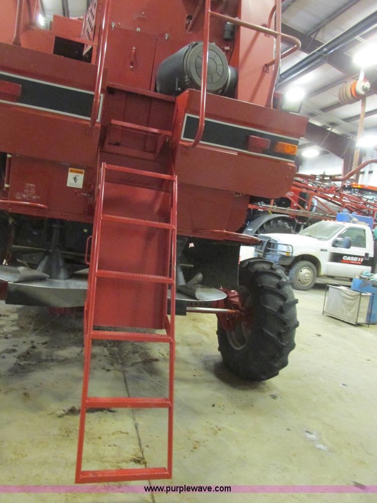 image for item A8649 2004 Case IH 2388 combine