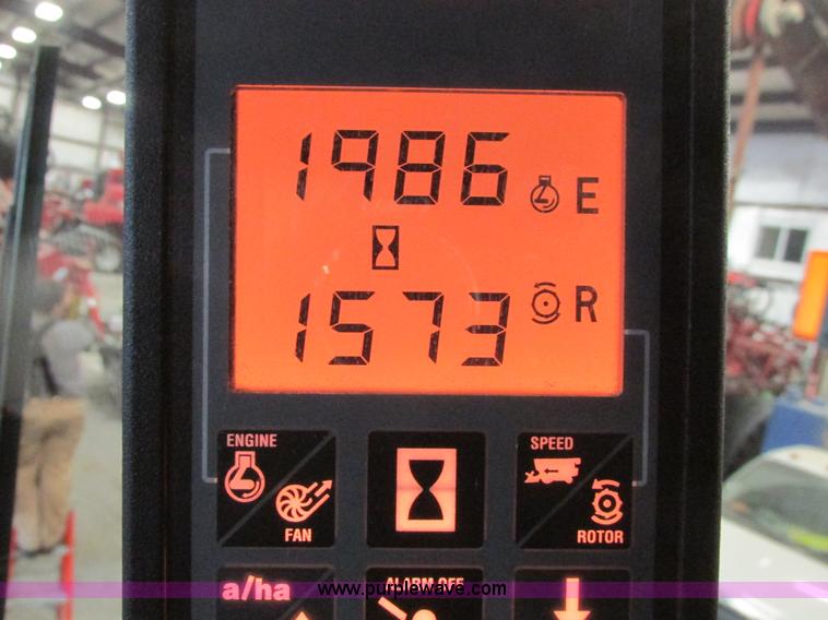 image for item A8649 2004 Case IH 2388 combine