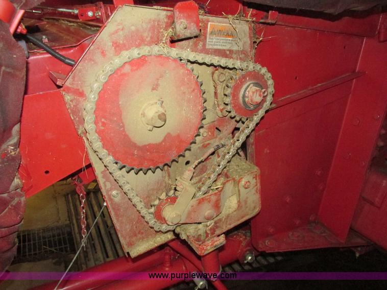 image for item A8649 2004 Case IH 2388 combine