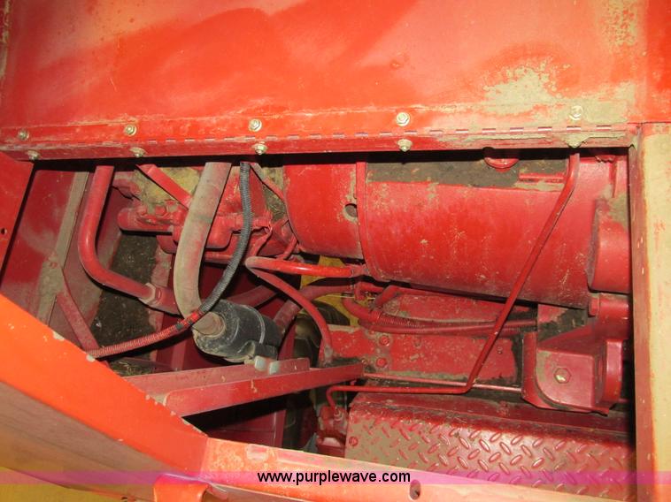 image for item A8649 2004 Case IH 2388 combine