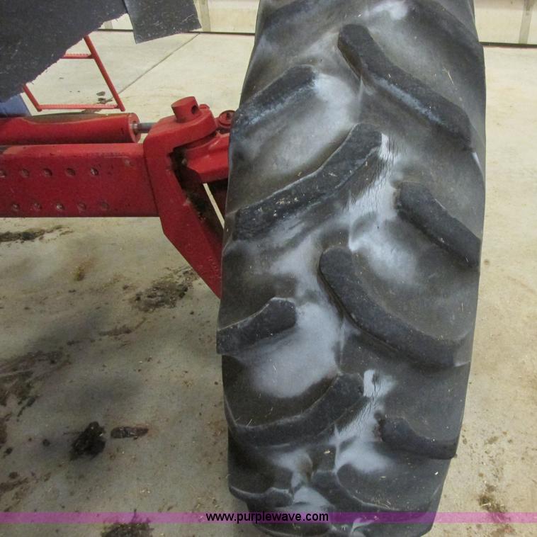 image for item A8649 2004 Case IH 2388 combine