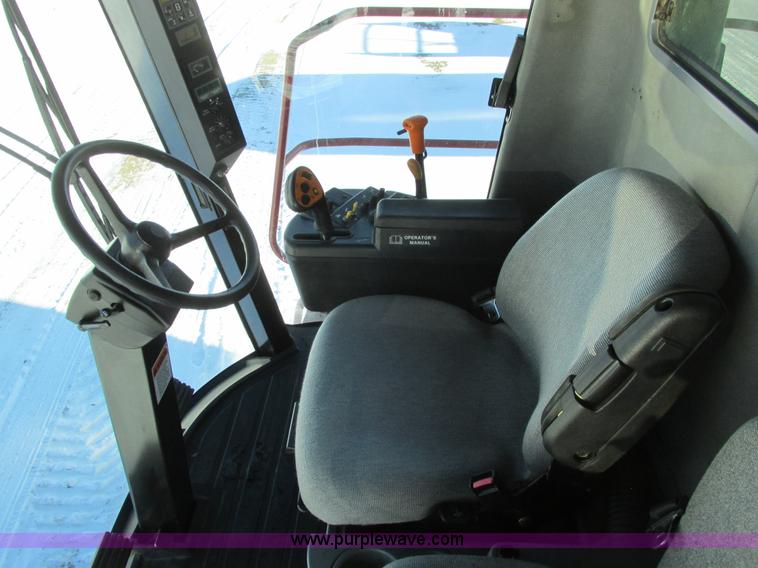 image for item A8649 2004 Case IH 2388 combine