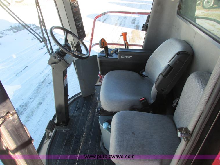 image for item A8649 2004 Case IH 2388 combine