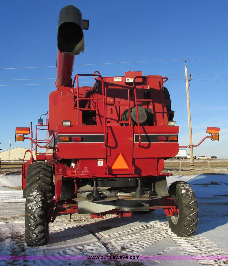 image for item A8649 2004 Case IH 2388 combine