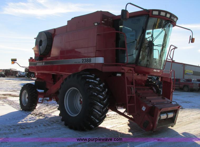 image for item A8649 2004 Case IH 2388 combine