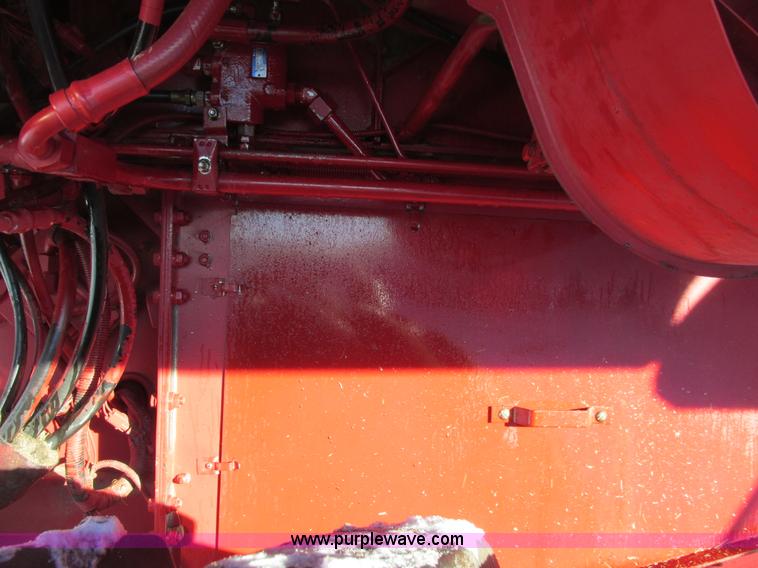 image for item A8649 2004 Case IH 2388 combine