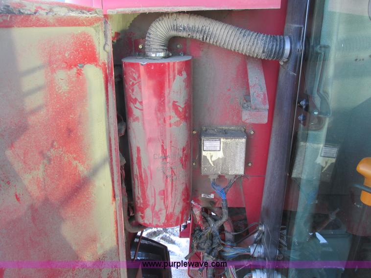 image for item A8649 2004 Case IH 2388 combine