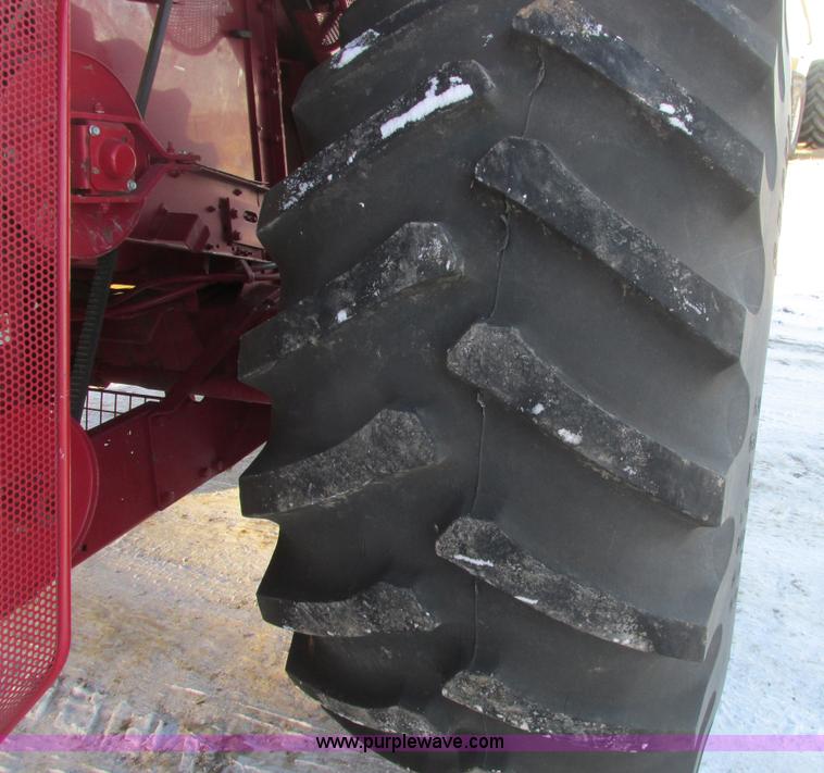image for item A8649 2004 Case IH 2388 combine