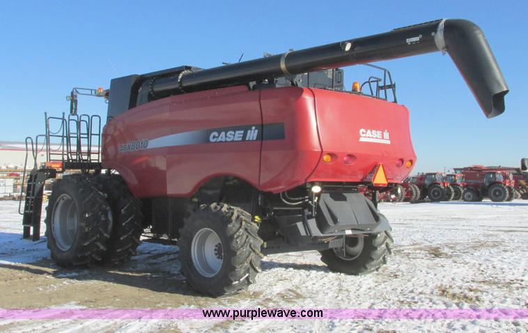 image for item A8650 2005 Case IH 8010 combine