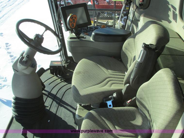 image for item A8650 2005 Case IH 8010 combine