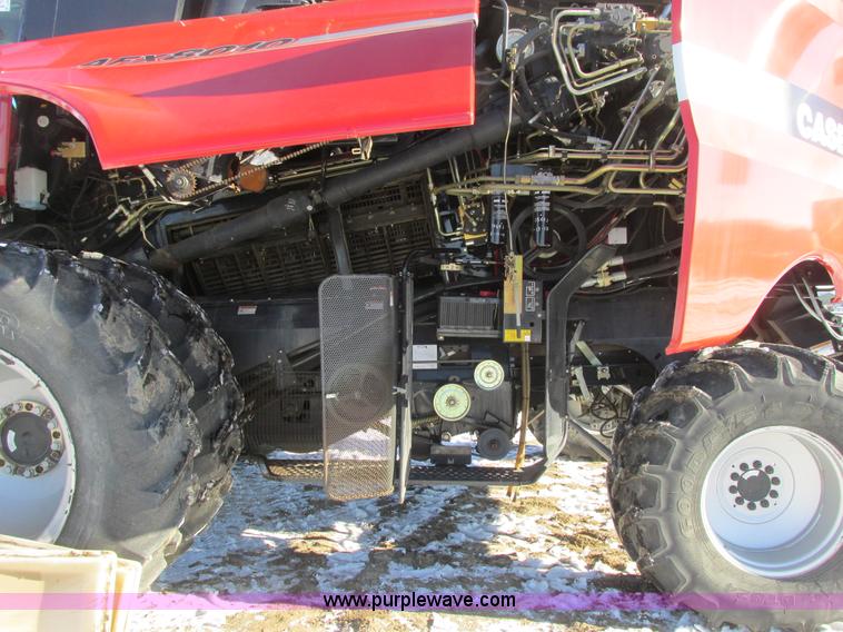image for item A8650 2005 Case IH 8010 combine