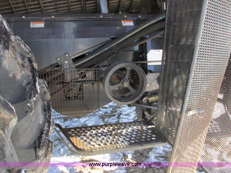 image for item A8650 2005 Case IH 8010 combine