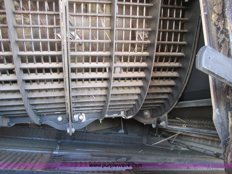 image for item A8650 2005 Case IH 8010 combine