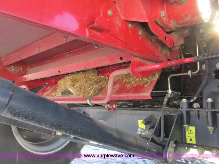 image for item A8650 2005 Case IH 8010 combine
