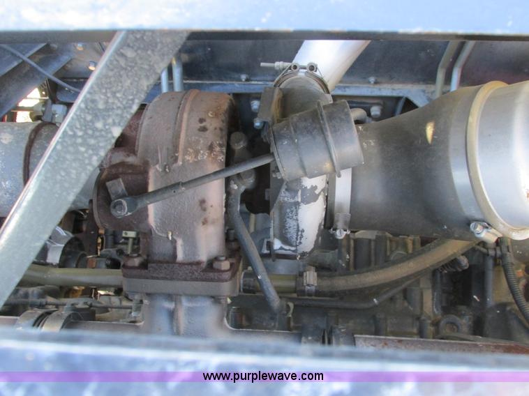 image for item A8650 2005 Case IH 8010 combine