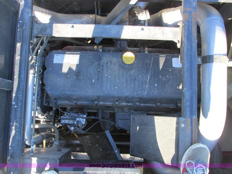 image for item A8650 2005 Case IH 8010 combine