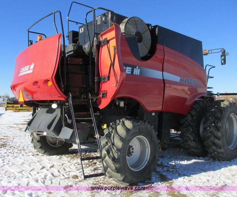 image for item A8650 2005 Case IH 8010 combine