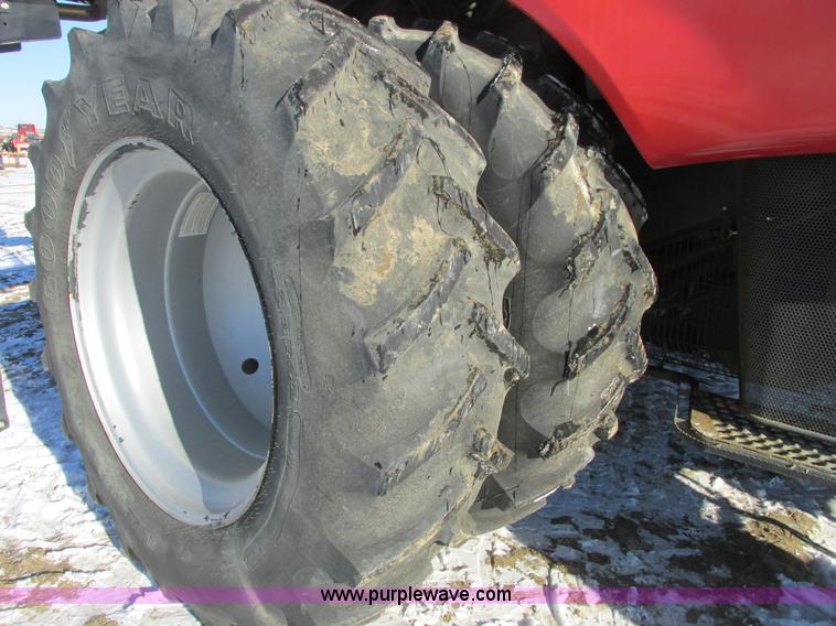 image for item A8650 2005 Case IH 8010 combine