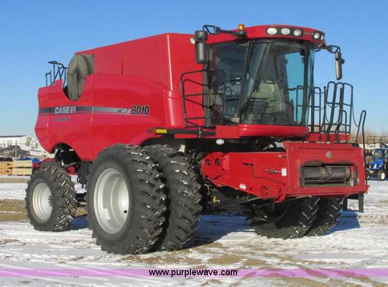 image for item A8651 2008 Case IH 8010 combine