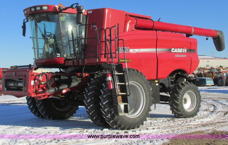 image for item A8651 2008 Case IH 8010 combine