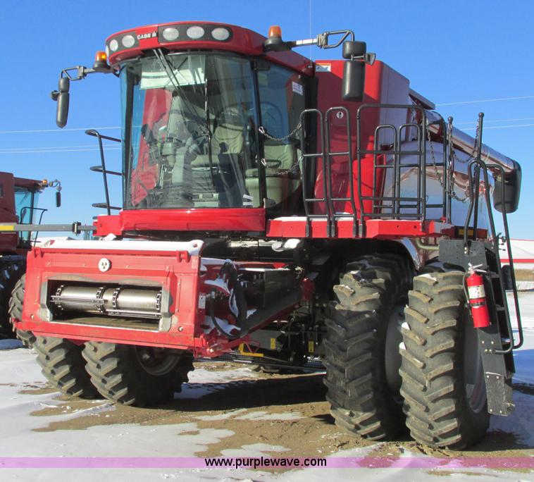 image for item A8651 2008 Case IH 8010 combine