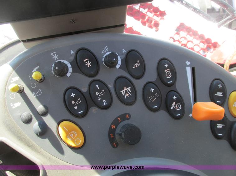 image for item A8651 2008 Case IH 8010 combine